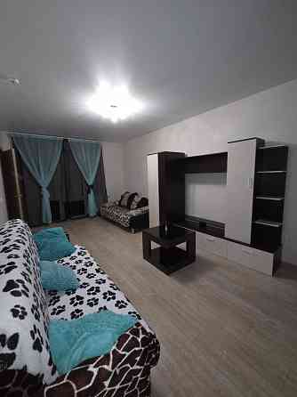 Сдается двухкомнатная квартира на длительный срок возле цирка (Ленинский р-н) Донецк