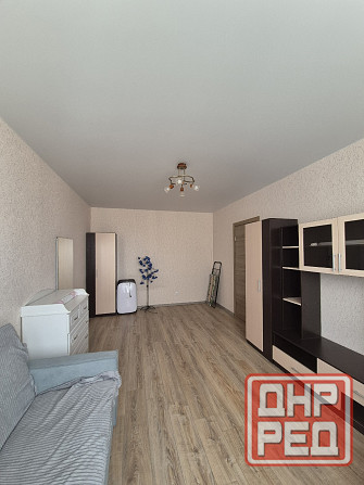 Сдам светлую и просторную 1кк на проспекте Мира в многоэтажках! Донецк - изображение 1