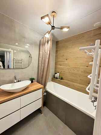 Сдается 2-комнатная квартира в долгосрочную аренду в Ленинском районе, ориентир Южные склоны Донецк