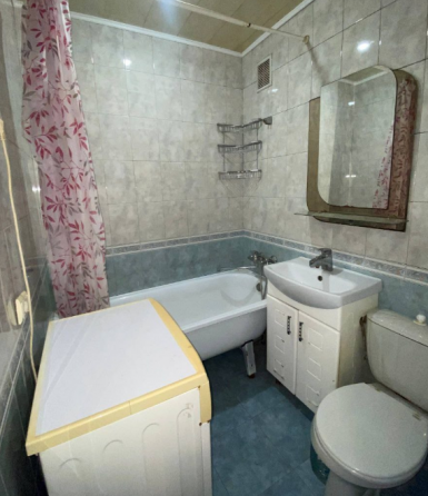 Продам 2-к квартиру в Центре Макеевки, ул. Свердлова Макеевка