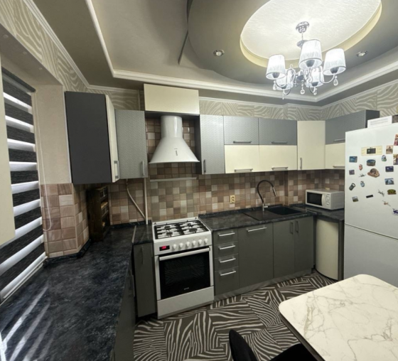 Продам 3-к квартиру на Гвардейке, м-н Калининский Макеевка