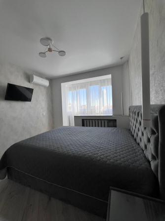 3-к квартира с дизайнерским ремонтом в центре - 71 м² Донецк