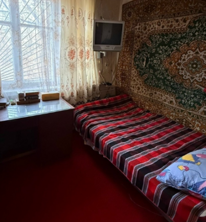 Продам 2-к квартиру на Красной Звезде Макеевка