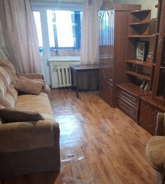 Продам 3-к квартиру на Черемушках Макеевка