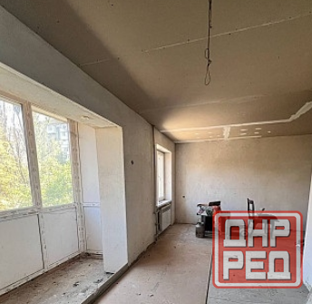 Продам 3-к квартиру на Батова Макеевка - изображение 1