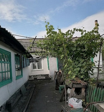 Продам 1/2 часть дома ( дом на 2 хозяина) на Красной Звезде Макеевка