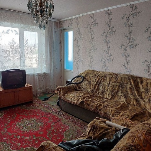 Продам 2-к квартиру на Бажанова Макеевка