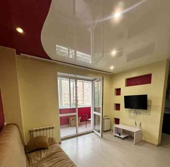 Сдается двухкомнатная квартира на длительный срок. Ориентир: Донецк сити Донецк