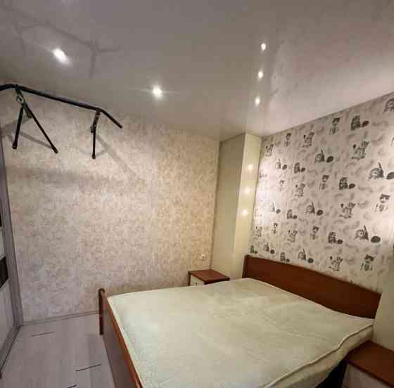 Сдается двухкомнатная квартира на длительный срок. Ориентир: Донецк сити Донецк