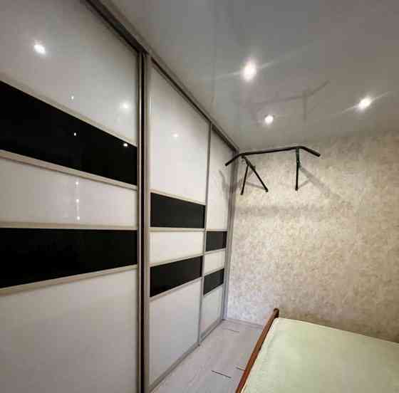 Сдается двухкомнатная квартира на длительный срок. Ориентир: Донецк сити Донецк