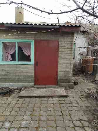 Продам 2 х квартиру на земле в Петровском районе Донецк