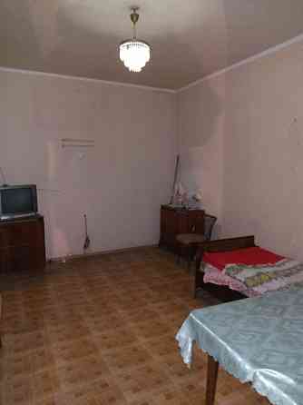 Продам 2 х квартиру на земле в Петровском районе Донецк