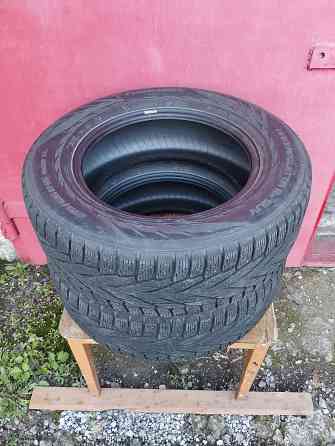Продам шины Nokian Hakkapeliitta R-16 215/65 Енакиево