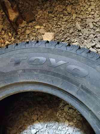 Шина Тоя две шт. Донецк
