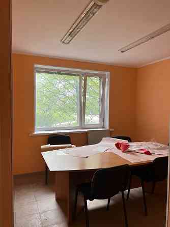 Продам нежилое помещение на Цветочном Донецк