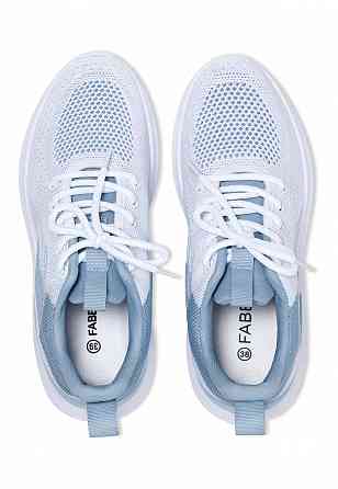 Женские кроссовки Донецк