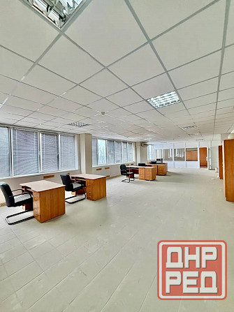 Просторное офисное помещение, 400кв, пр.Освобождения Донбасса Донецк - изображение 4