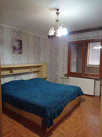 Аренда 2 - комнатная крупногабаритная квартира, медуниверситет, б-ца Калинина, вода круглосуточно ! Донецк