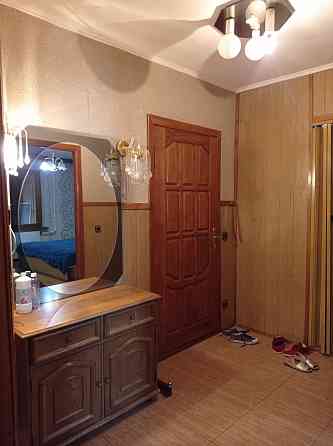 Аренда 2 - комнатная крупногабаритная квартира, медуниверситет, б-ца Калинина, вода круглосуточно ! Донецк