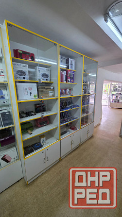 Продаются стеллажи с стеклянными дверцами и замками - 3шт Высота 240см ширина 79см глубина 42см Донецк - изображение 2