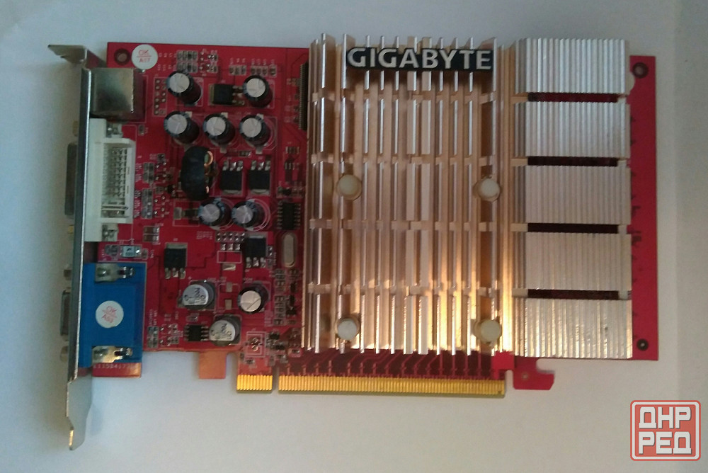 Видеокарта gigabyte 128mb vga dvi svhs Донецк - изображение 2