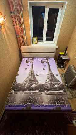 Продам кровать двуспальную с матрасом Донецк