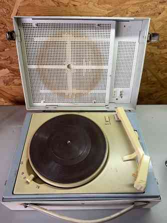 Проигрыватель винила Концертный 3 Донецк