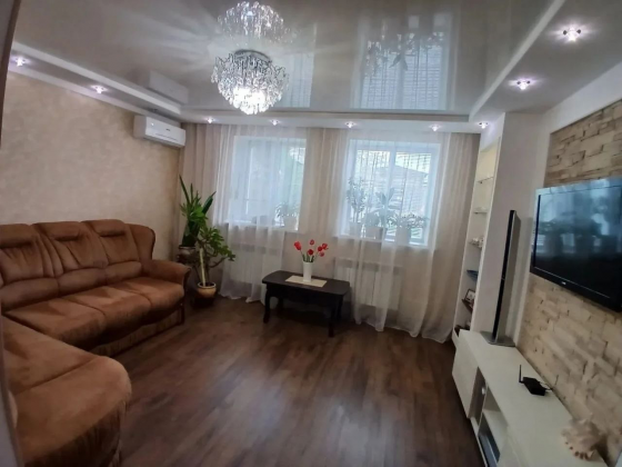 Продажа дома Макеевка, Центр, (ориентир загс) Макеевка