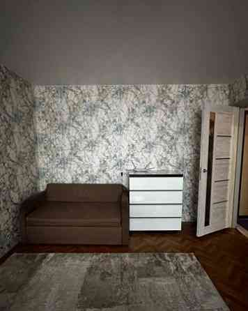 Сдаю однокомнатную квартиру 37.0 м² этаж 4/9 город Донецк, Проспект Ильича, площадь Ленина Донецк