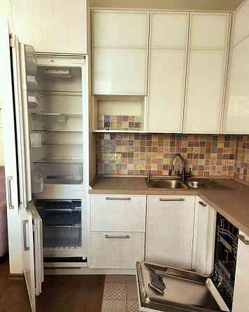 Сдаю двухкомнатную квартиру 62.0 м² этаж 2/4, Ворошиловский район, Донбасс Арена Донецк