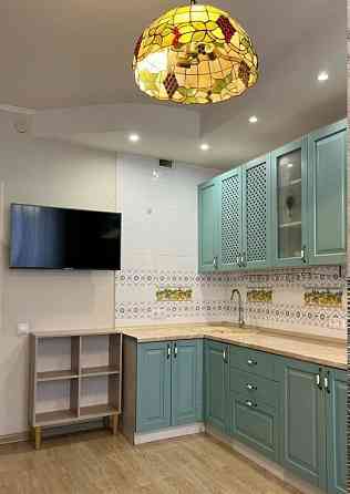 Сдаю двухкомнатную квартиру 42.0 м² этаж 2/5, Киевский район, улица Челюскинцев, Юность Донецк