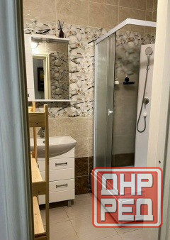 Сдаю двухкомнатную квартиру 42.0 м² этаж 2/5, Киевский район, улица Челюскинцев, Юность Донецк - изображение 2