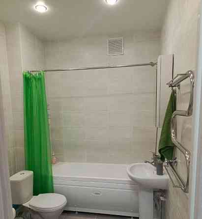 Сдам просторную двухкомнатную квартиру в Донецке Калининский парк Гулливер Донецк