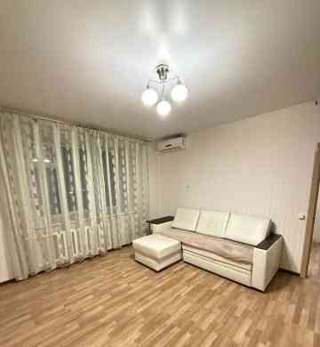 Сдается: Двухкомнатная квартира в Буденовском районе на Цветочном Донецк