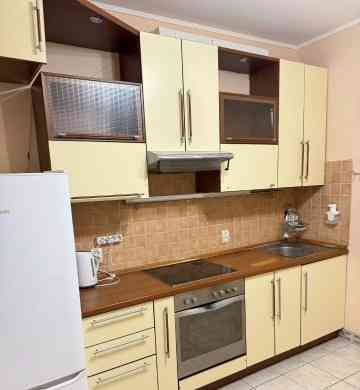 Сдается: Двухкомнатная квартира в Буденовском районе на Цветочном Донецк