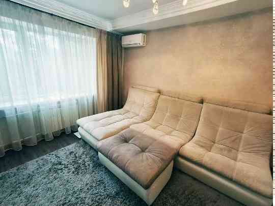 2х комнатная студия в Ворошиловском районе, ул. Набережная Донецк