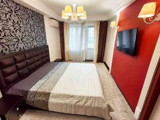 2х комнатная студия в Ворошиловском районе, ул. Набережная Донецк