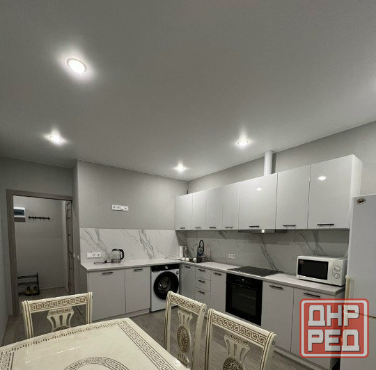 Сдаю однокомнатную квартиру 36.0 м² этаж 5/15 город Донецк, Донецк - изображение 1