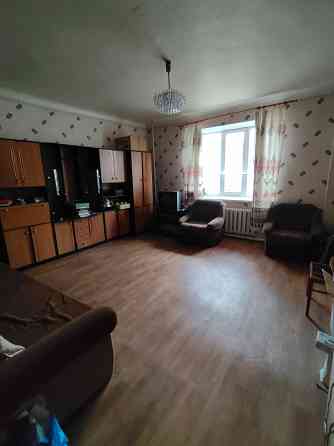 Срочно продам 2-х комнатную квартиру на Азотном Донецк