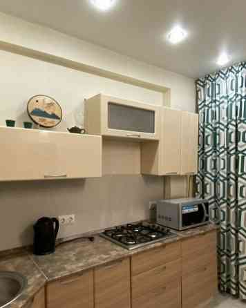 Сдается уютная и просторная однокомнатная квартира с новым Донецк