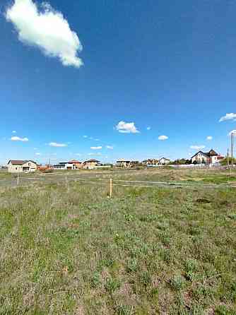 Продаётся земельный участок в жк Фрегат. Находится на выезде из города в направлении Мелекино. Мариуполь