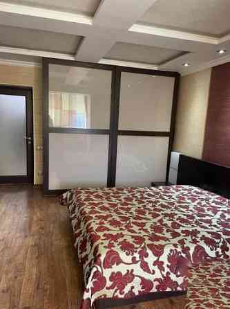 Продается 3к кв-ра на лукоморье в куйбышевском р-не Донецк