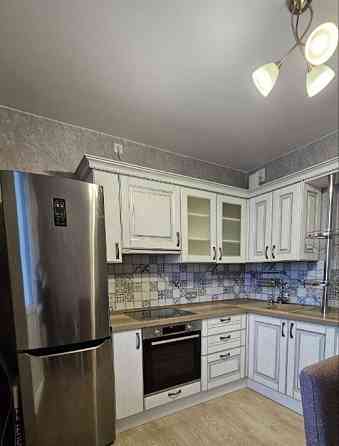 Сдаю однокомнатную квартиру 41.0 м² этаж 3/5 Ворошиловский район, Набережная, проспект Ильича Донецк