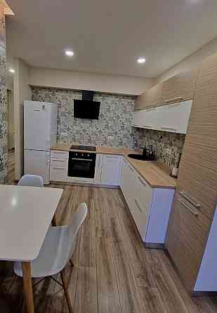 2к.кв., студия + спальня. Буденновский район, м-н Цветочный Донецк