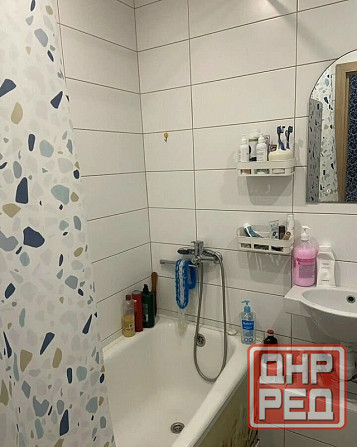 Сдаю однокомнатную квартиру 45.0 м² этаж 1/5 город Донецк, Донецк - изображение 1