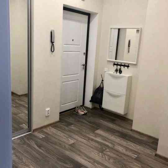 Сдам уютную 1-комнатную квартиру в Пролетарском районе, на автостанции Щетинина. Донецк