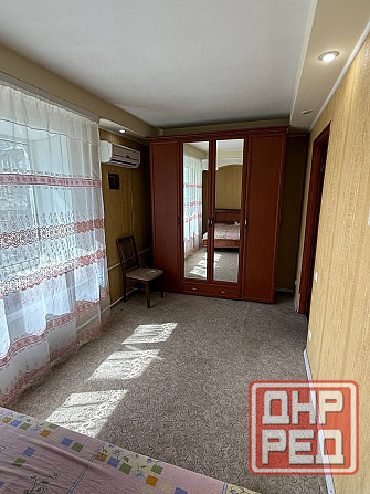 Продаётся уютная светлая 2-хкомнатная квартира по ул.Университетская! Ориентир Изумруд ! Донецк - изображение 2