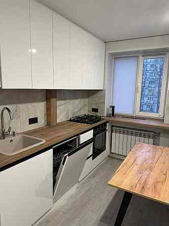 2-х комнатная квартира на длительный срок Донецк