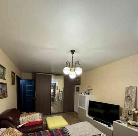 Сдам 4-комнатную квартиру Донецк