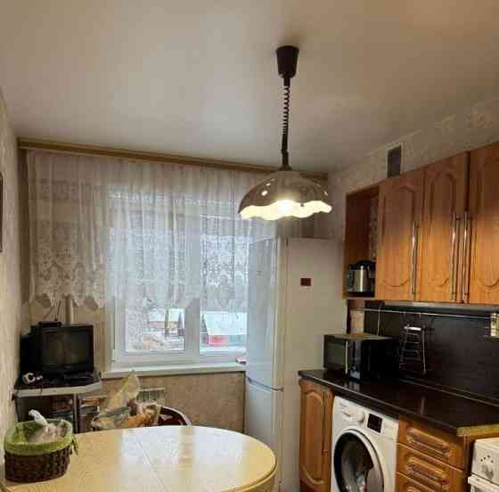 Сдам 4-комнатную квартиру Донецк